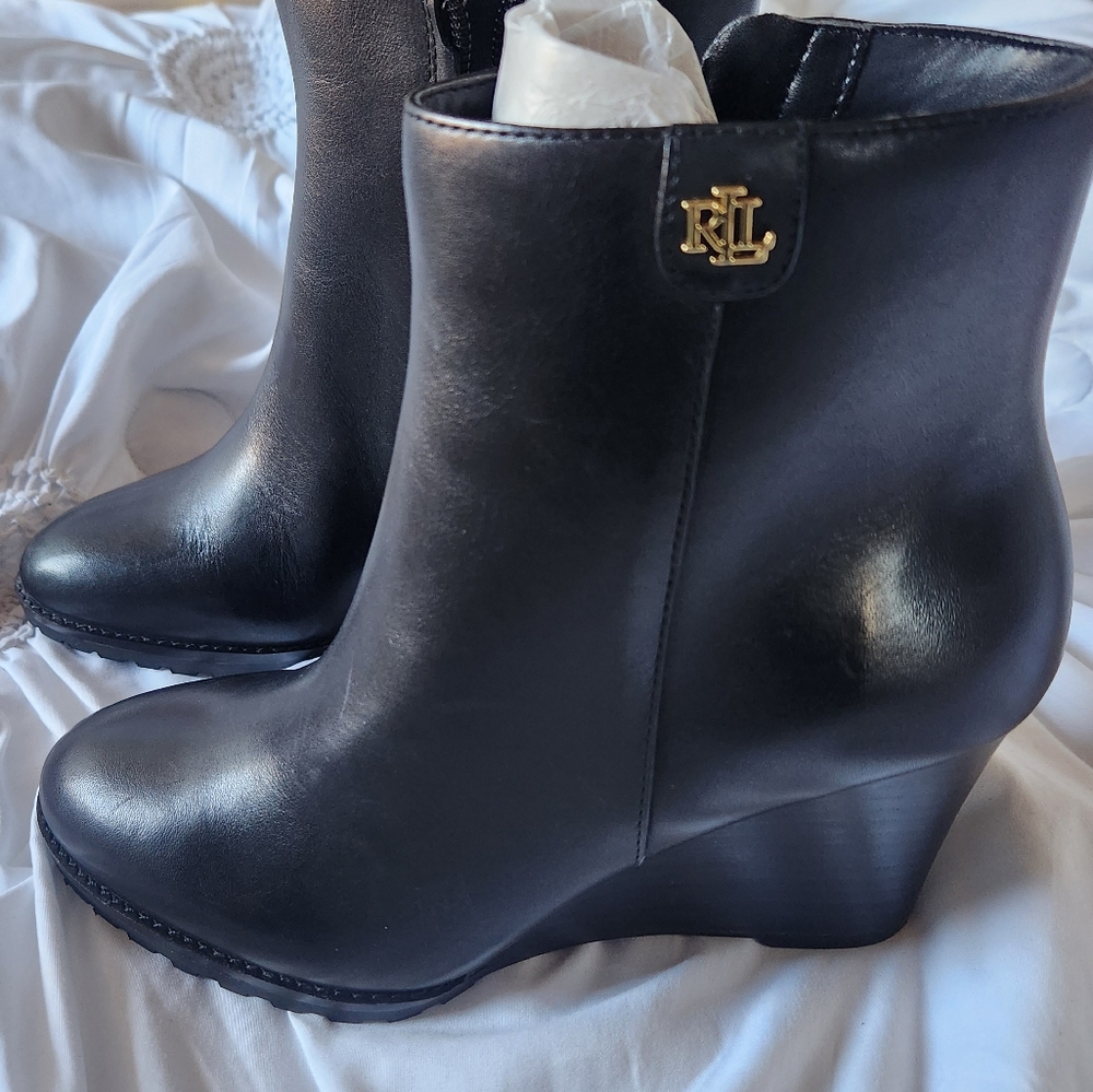 Lauren Ralph Lauren Shaley Wedge Ankle boots in black leather size 6B - Picture 7 of 11